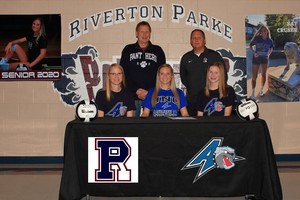 Cruser Signs with NCAA Division I Bulldogs